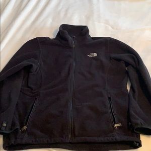 Women’s black XL North Face fleece jacket